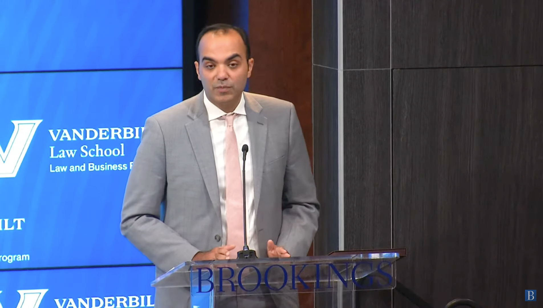 美国消费者监管机构考虑将电子银行法应用于加密货币插图 美国消费者监管机构考虑将电子银行法应用于加密货币