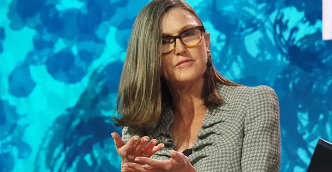 Cathie Wood的ARK在反弹期间出售了600万美元的灰度比特币信托股票
