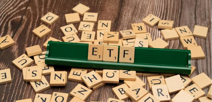 随着价格趋于平缓,比特币ETF净流入缓慢减少插图 随着价格趋于平缓,比特币ETF净流入缓慢减少