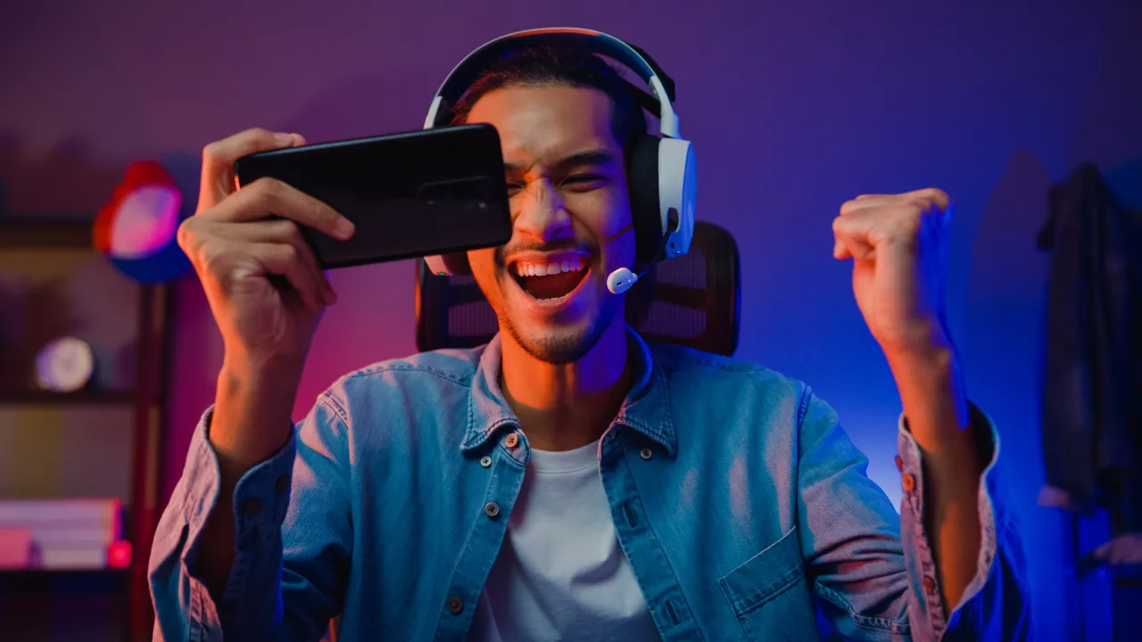 随着比特币价格触及70000美元,游戏代币Gala、Pixels和Ronin飙升插图 随着比特币价格触及70000美元,游戏代币Gala、Pixels和Ronin飙升