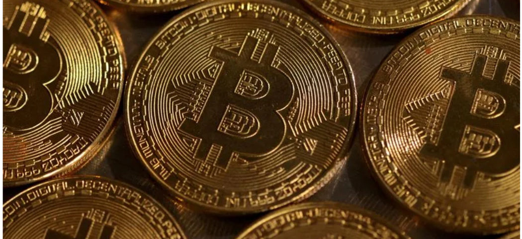 随着加密货币狂热的暂停,波动性较大的比特币从历史高位回落插图 随着加密货币狂热的暂停,波动性较大的比特币从历史高位回落