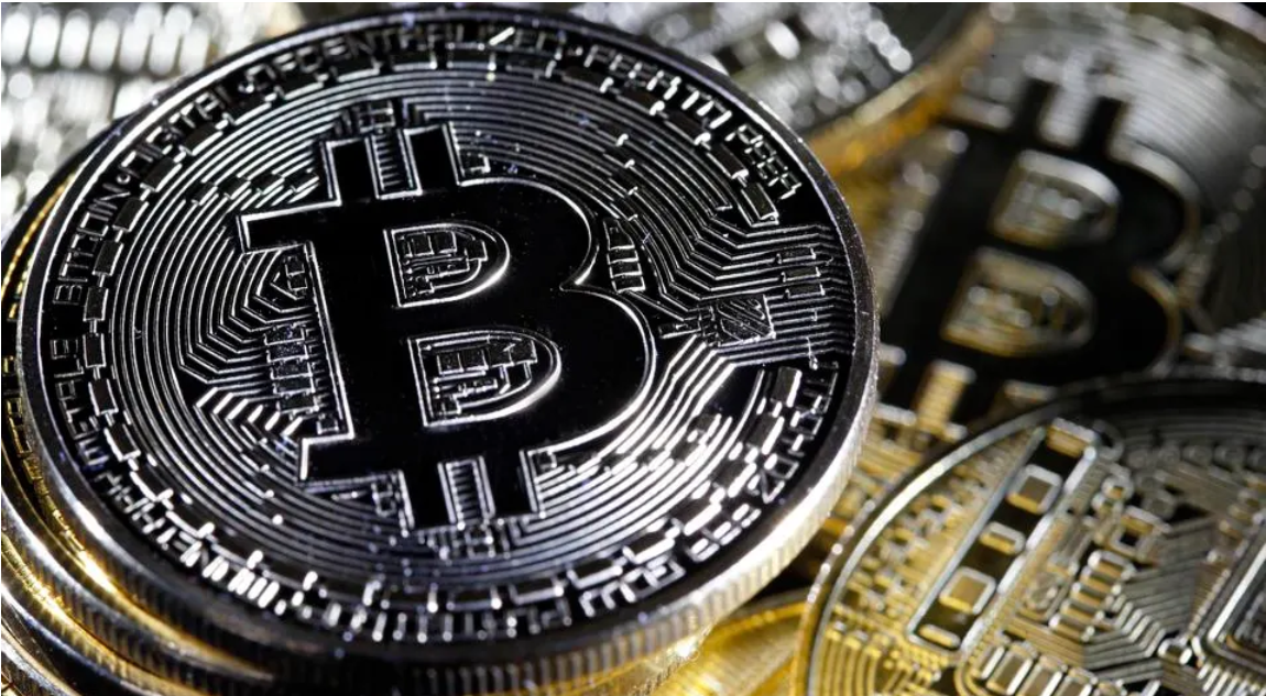 获利回吐和矿工投降加剧比特币价格下跌，跌破60000美元